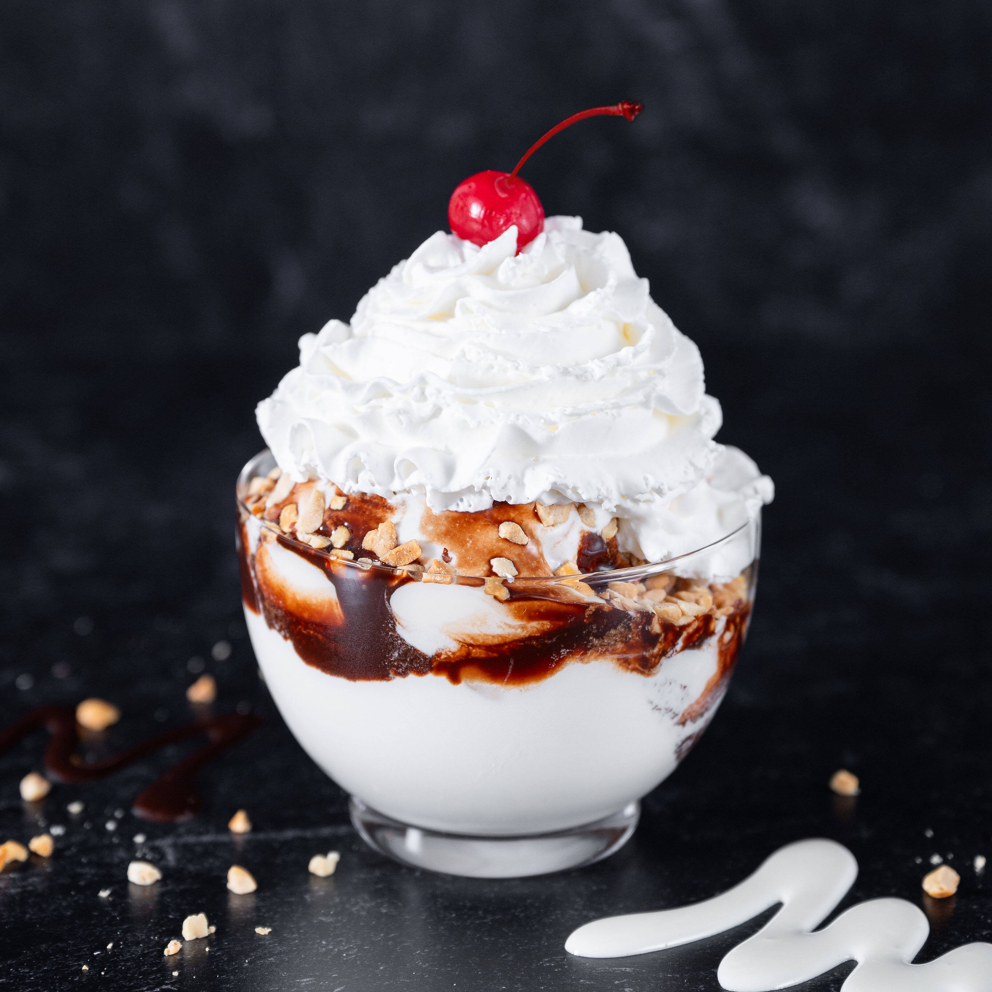 Sundaes & Signature Treats | Plum Creek Farm Market